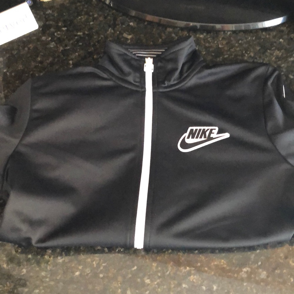 Women’s Nike jacket